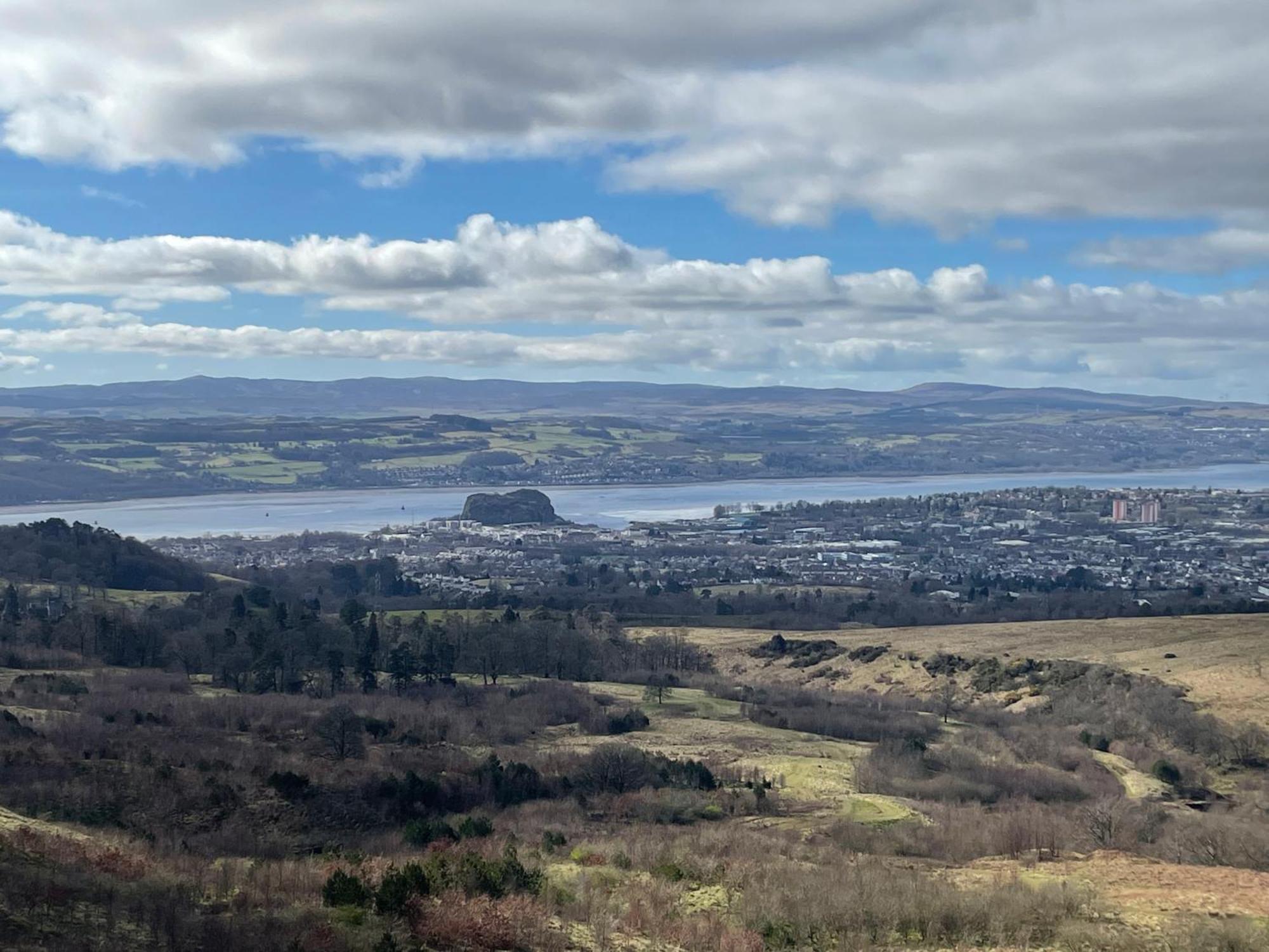 Dumbarton With A View Apartment Bagian luar foto
