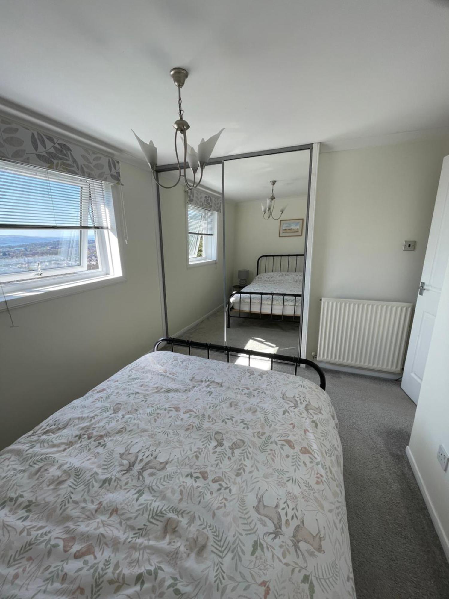 Dumbarton With A View Apartment Bagian luar foto